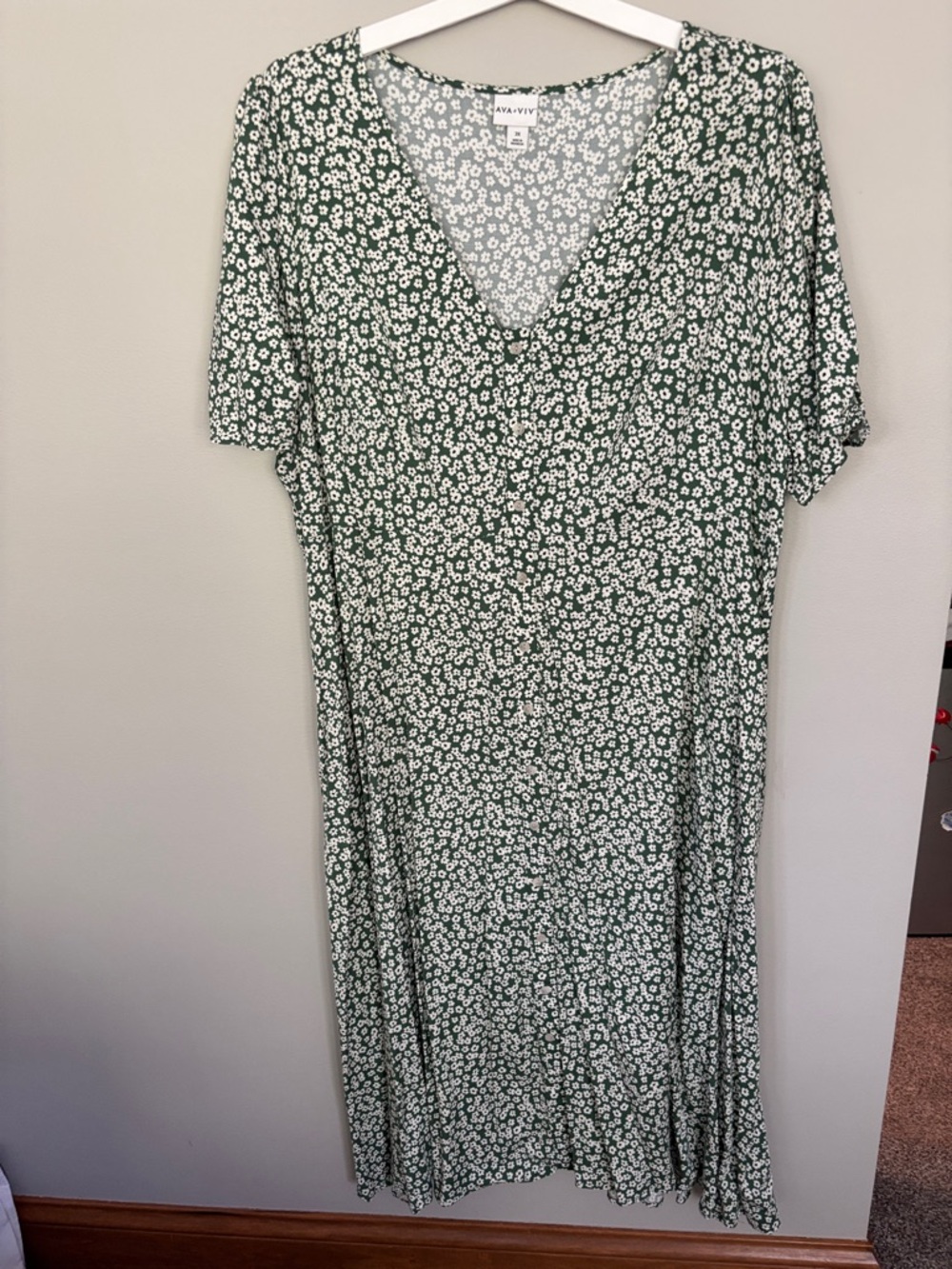 Ava & Viv Green and White Floral Maxi Dress with pockets